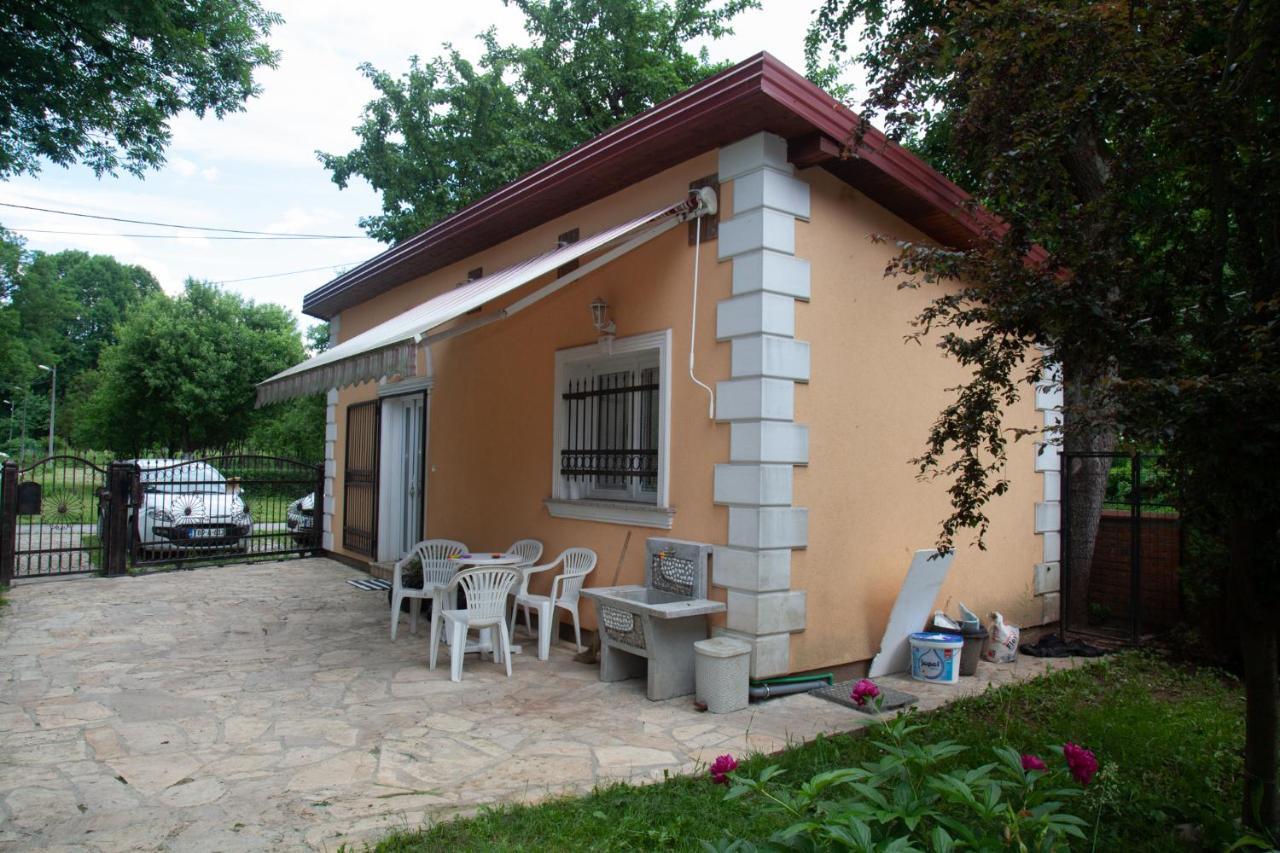 Omar * Sarajevo